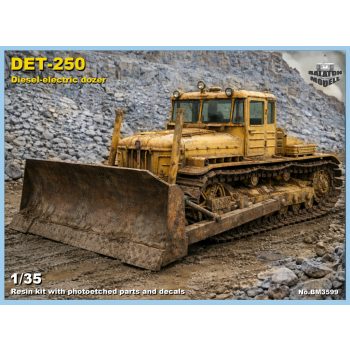 DET-250 Dieselelektrische Planierraupe, 1/35