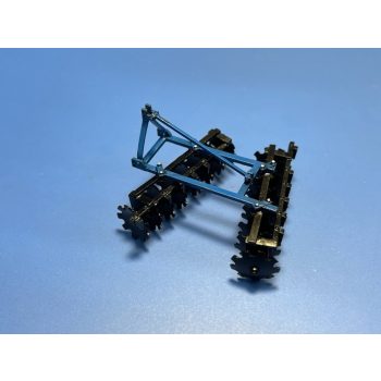   GT Agricultural equipment (disc harrow), 1/35 (Gun Tower Models)